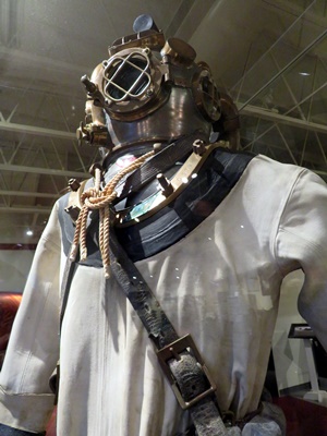 rajalary, julie lary, scribbles writing