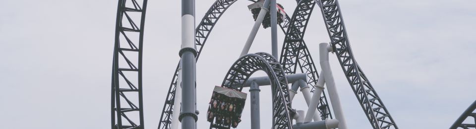 Photo by Priscilla Du Preez from Unsplash on rajalary by Julie Lary